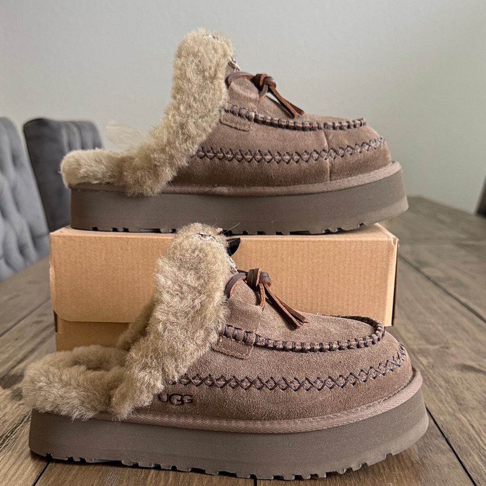 UGG Disquette Alpine - Hickory - Size 7 - New in Box